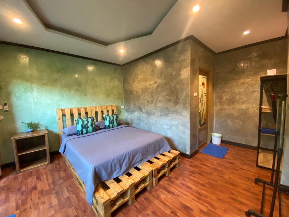 Baan Rabieng Talay Homestayบ้านระเบียงทะเล โฮมสเตย์เกาะกูด Ko Kut Екстериор снимка